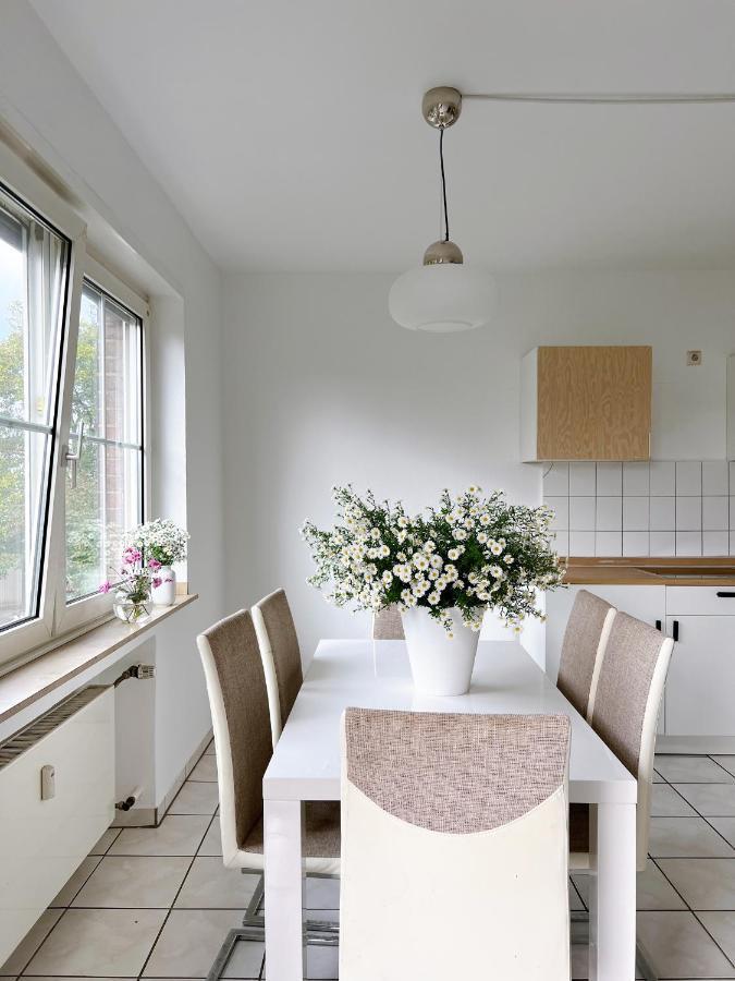 Haus Neuss-1.Og Apartment Luaran gambar