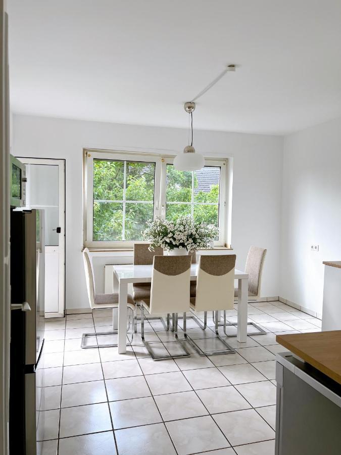 Haus Neuss-1.Og Apartment Luaran gambar